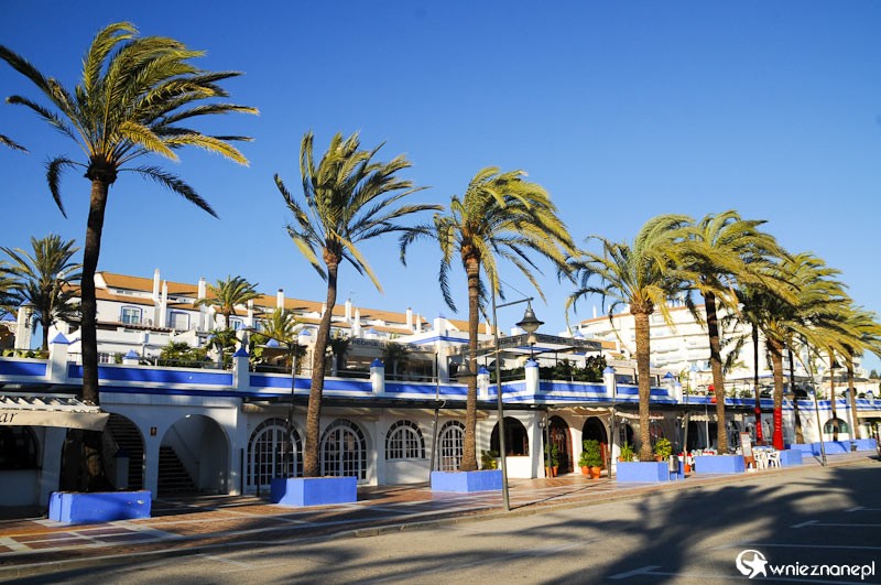 Costa del Sol. Malownicza marina w Esteponie.  - foto: wnieznane.pl