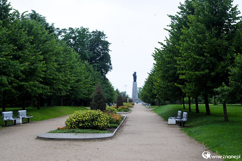 Lipawa. W parku tuż przy morzu. - foto: wnieznane.pl