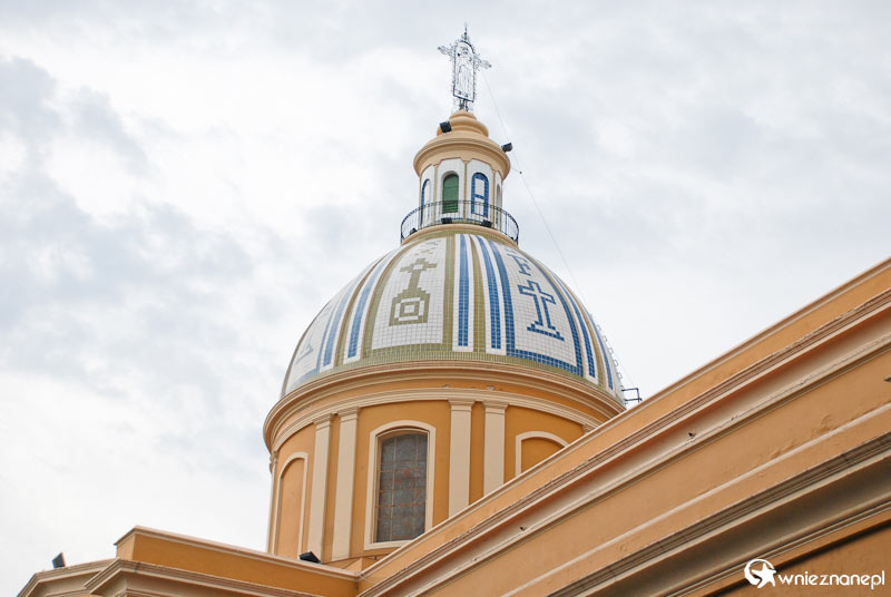 Argentyna. Tucuman. Kopuła kościoła św. Franciszka. - foto: wnieznane.pl
