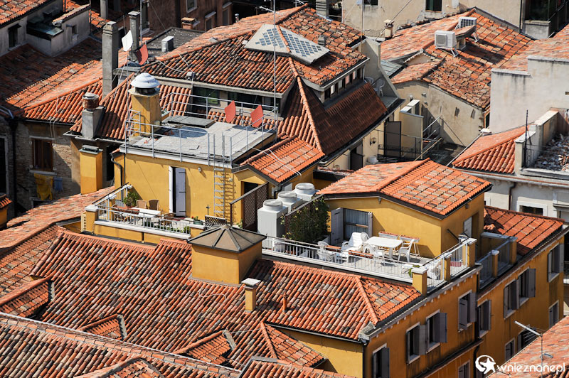 Wenecja. Fantastyczna panorama miasta widziana z Campanile di San Marco. - foto: wnieznane.pl
