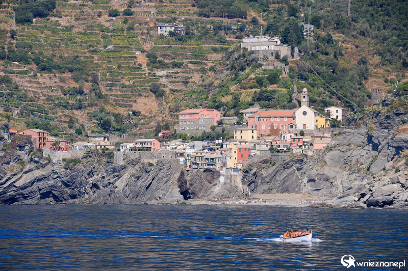 Cinque Terre. Skaliste wybrzeże Morza Śródziemnego.   - foto: wnieznane.pl