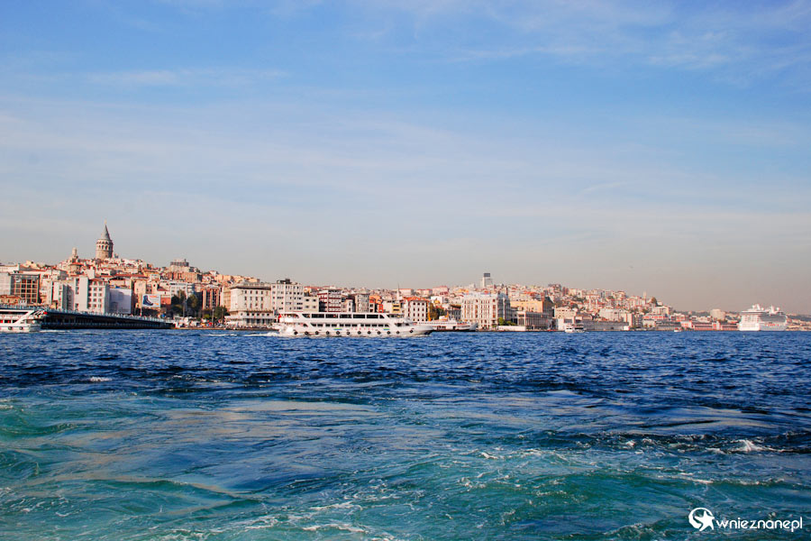 Stambuł. Za rejs po Bosforze zapłacimy tylko 3 liry. - foto: wnieznane.pl