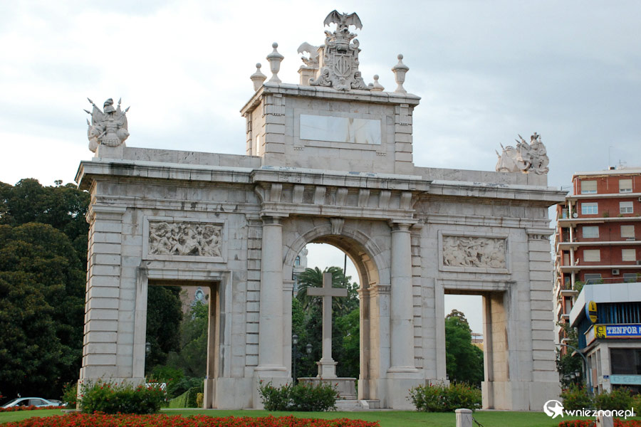 Walencja.  - foto: wnieznane.pl