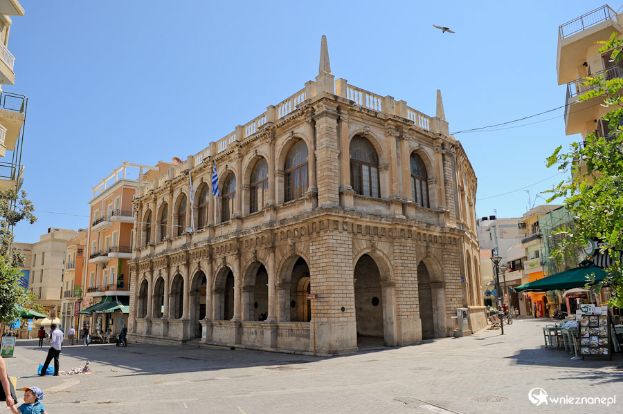 Wyspa Kreta. Wenecka Loggia w Heraklionie. - foto: wnieznane.pl