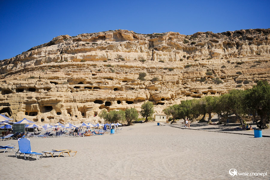 Wyspa Kreta. Klif i jaskinie w Matali. - foto: wnieznane.pl Wyspa Kreta. Klif i jaskinie w Matali. - foto: wnieznane.pl