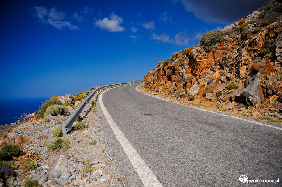Wyspa Kreta. Kręta droga do Chora Sfakion. - foto: wnieznane.pl Wyspa Kreta. Kręta droga do Chora Sfakion. - foto: wnieznane.pl