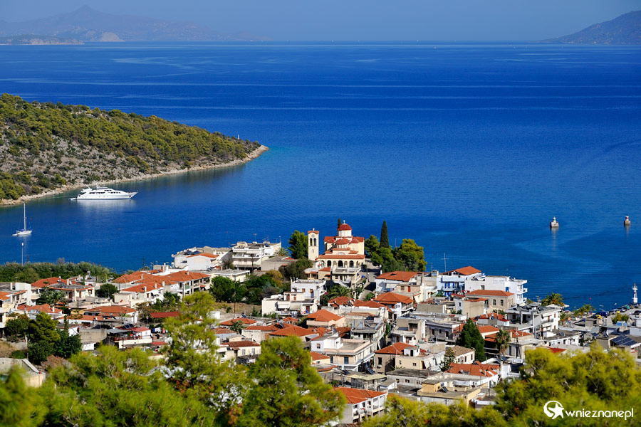 Peloponez. Malownicza panorama Epidavros. - foto: wnieznane.pl Peloponez. Malownicza panorama Epidavros. - foto: wnieznane.pl