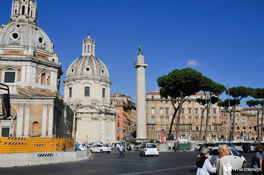 Rzym. Piazza Venezia.  - foto: wnieznane.pl