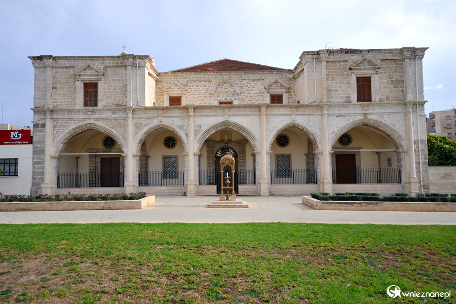 Cypr zimą. W starym centrum Larnaki. - foto: wnieznane.pl