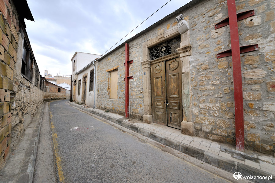 Cypr zimą. W starym centrum Nikozji. - foto: wnieznane.pl
