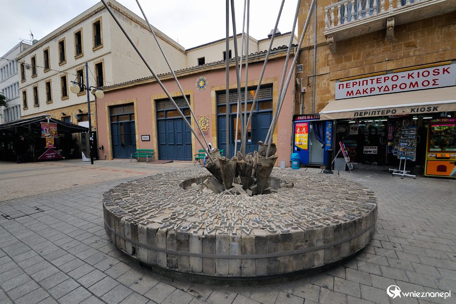 Cypr zimą. Centrum Nikozji. - foto: wnieznane.pl