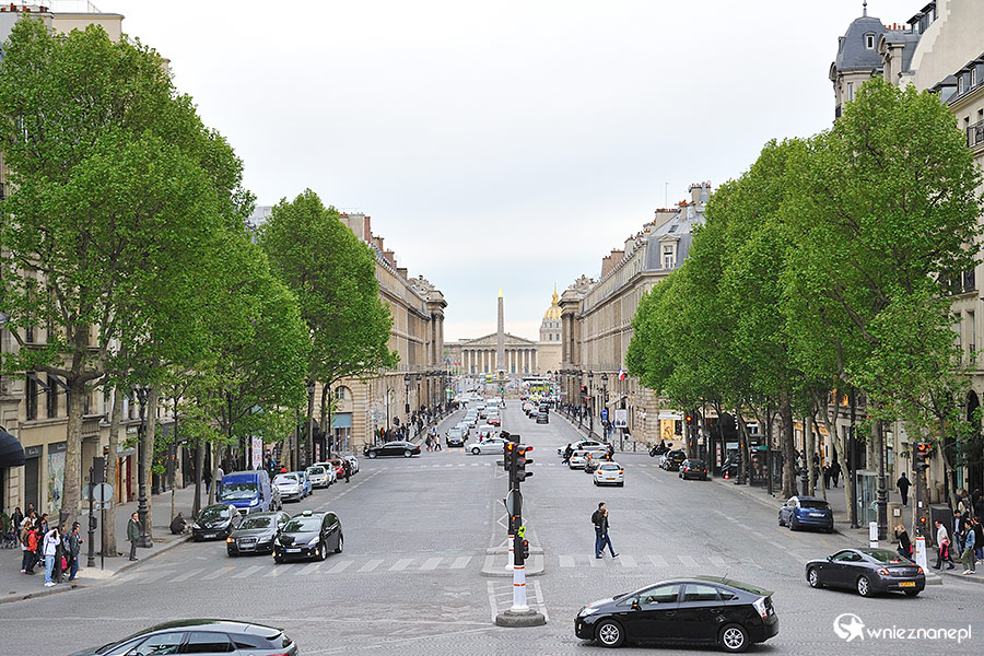 Paryż. Jeden z bulwarów. - foto: wnieznane.pl