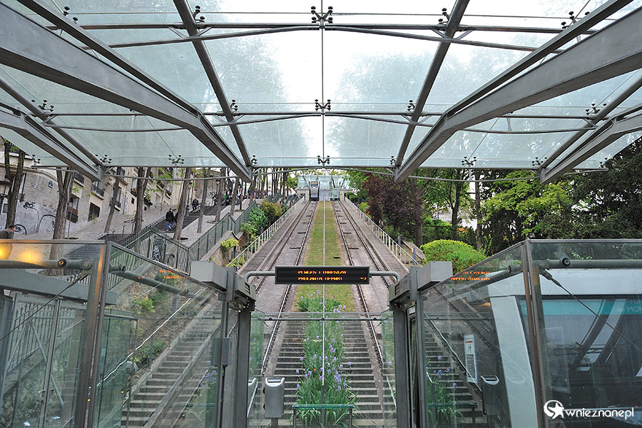 Paryż. Funicular na wzgórze Montmartre. - foto: wnieznane.pl