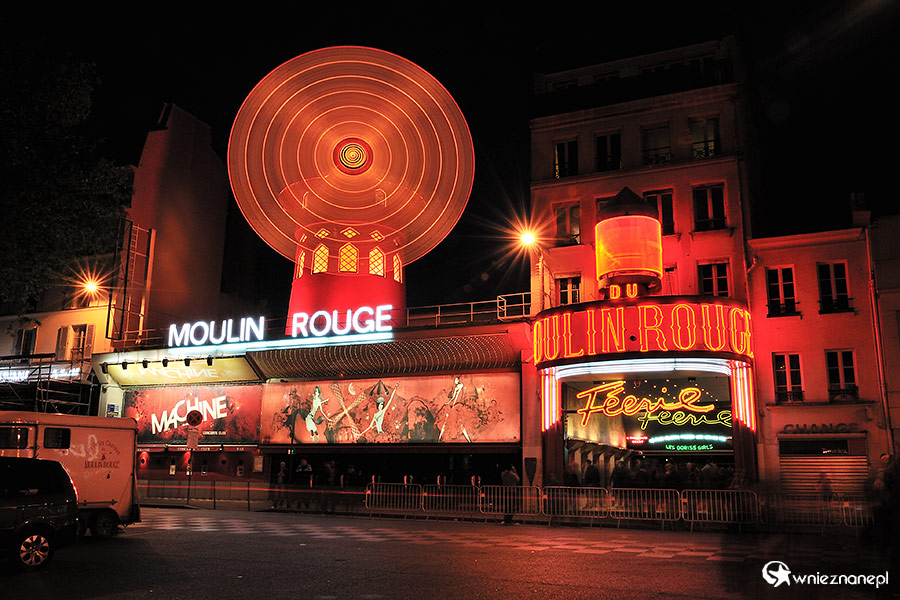 Paryż. Słynny kabaret Moulin Rouge. - foto: wnieznane.pl