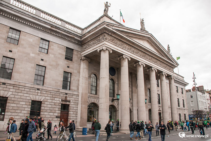 Dublin. W głównym budynku irlandzkiej poczty stacjonowali uczestnicy Powstania Wielkanocnego. - foto: wnieznane.pl
