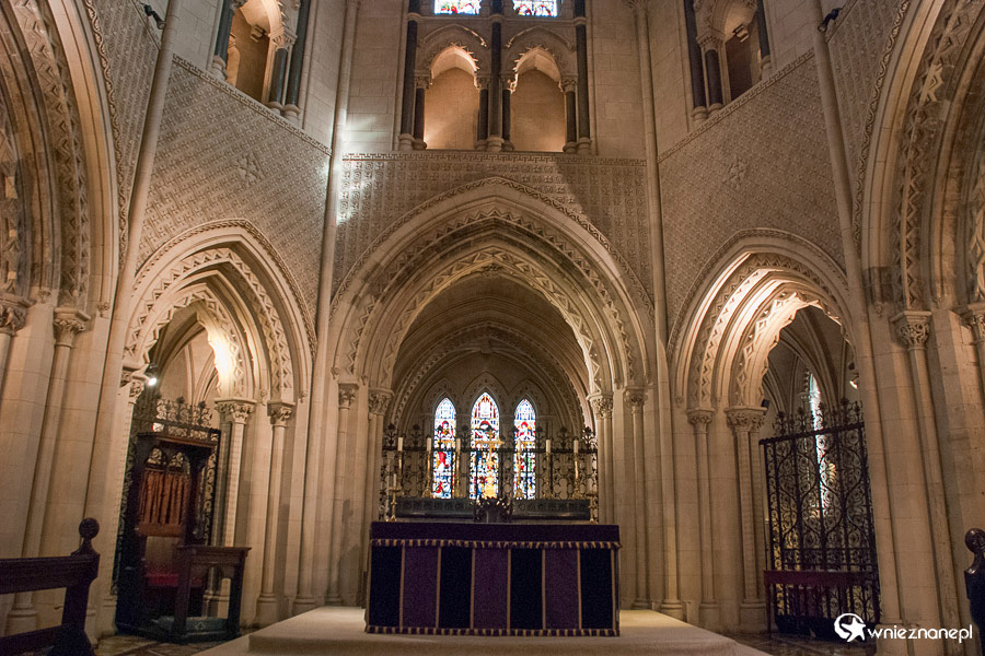 Dublin. Christ Church Cathedral. Główny ołtarz. - foto: wnieznane.pl