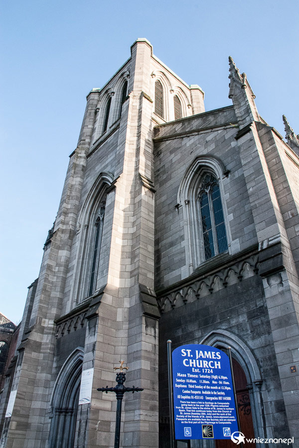 Dublin. St. James Church. Fasada kościoła. - foto: wnieznane.pl