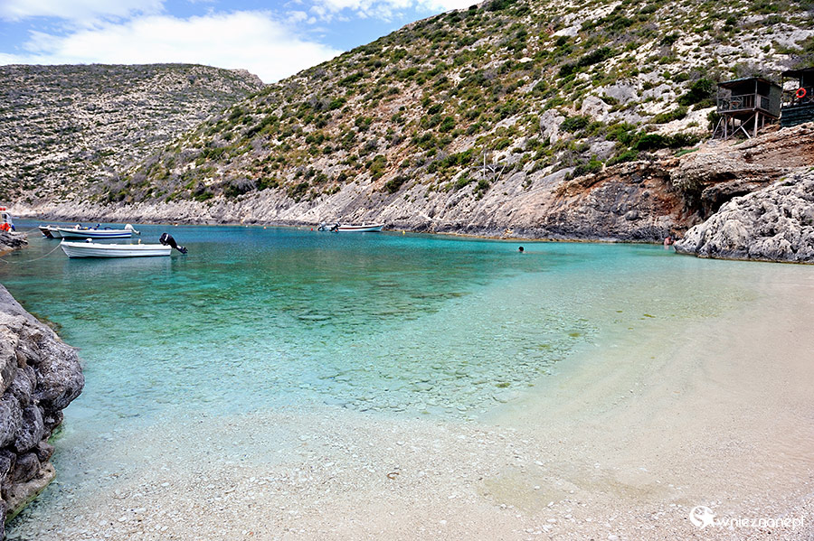 Zakynthos. Większa z zatoczek Porto Vromi. - foto: wnieznane.pl