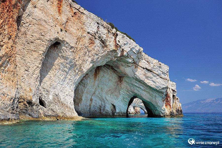 Zakynthos. Łuki skalne w pobliżu Skinari. - foto: wnieznane.pl