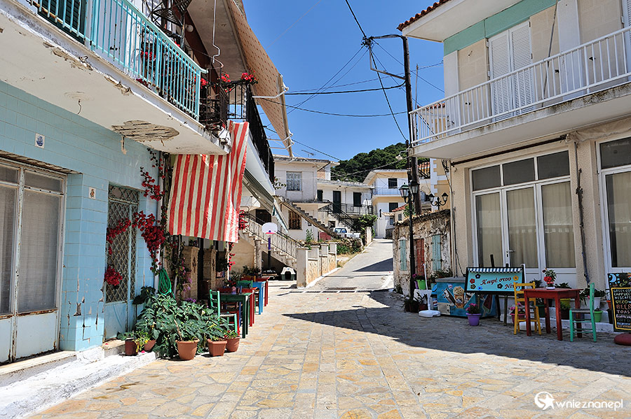 Zakynthos. Tradycyjna architektura w wiosce Keri. - foto: wnieznane.pl