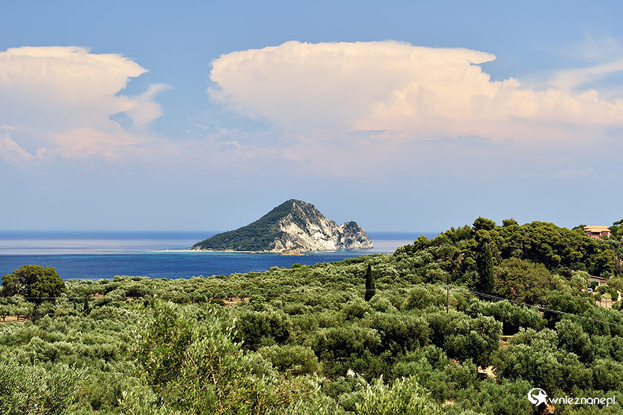 Zakynthos. Wyspa Marathonisi widziana z Keri. - foto: wnieznane.pl