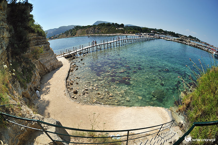 Zakynthos. Wejście na wysepkę Agios Sostis. - foto: wnieznane.pl
