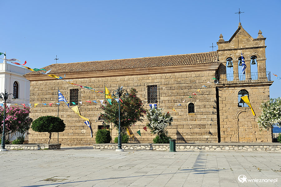 Zakynthos. Kościół św. Mikołaja przy placu Solomos w stolicy wyspy, Zante. - foto: wnieznane.pl