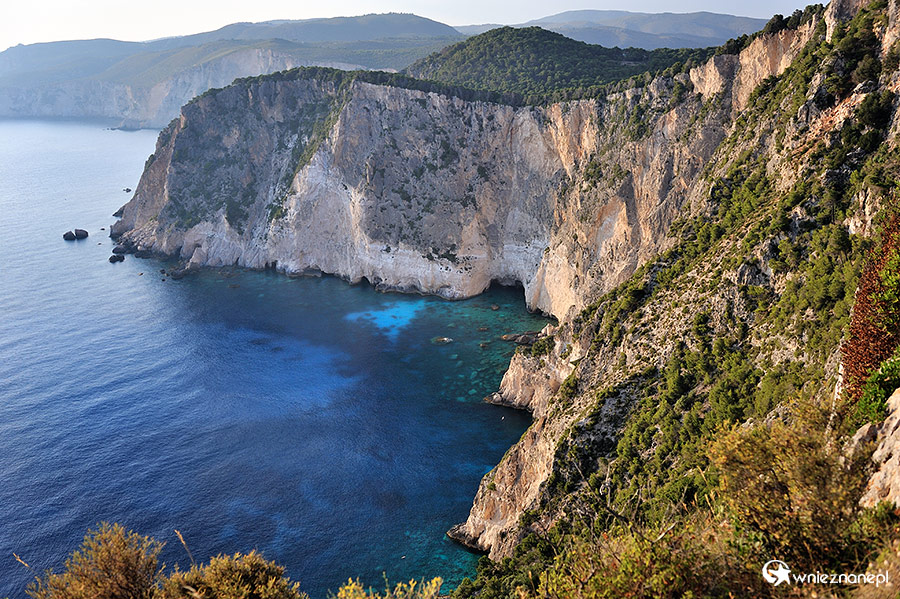 Zakynthos. Wspaniałe klifowe wybrzeże Keri. - foto: wnieznane.pl