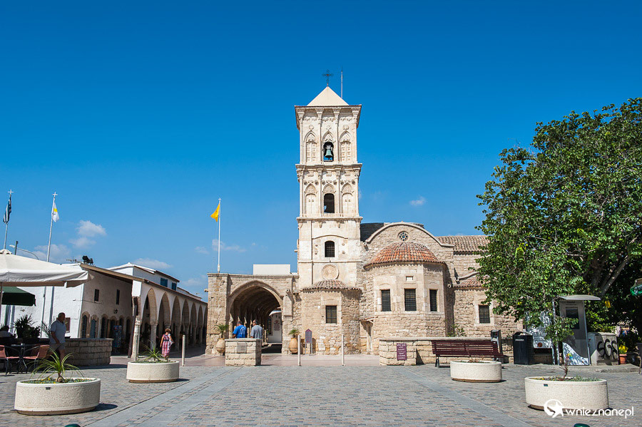 Cypr latem. Kościół Agios Lazaros w centrum Larnaki. - foto: wnieznane.pl Cypr latem. Kościół Agios Lazaros w centrum Larnaki. - foto: wnieznane.pl