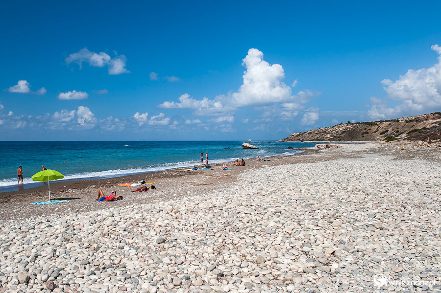 Cypr latem. Petra tou Romiou i Skała Afrodyty. - foto: wnieznane.pl Cypr latem. Petra tou Romiou i Skała Afrodyty. - foto: wnieznane.pl