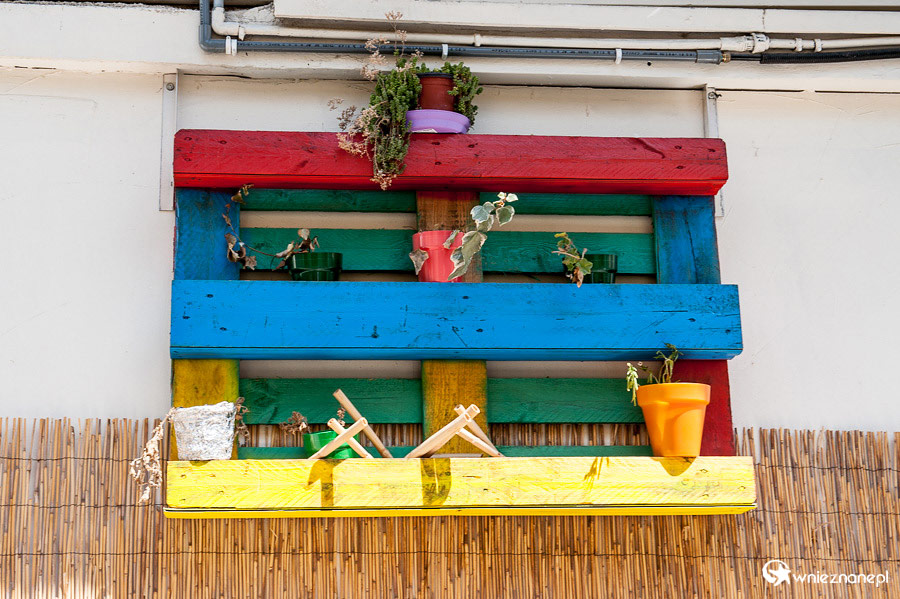 Cypr latem. Ciekawa ozdoba w starej cżęści Limassol.  - foto: wnieznane.pl