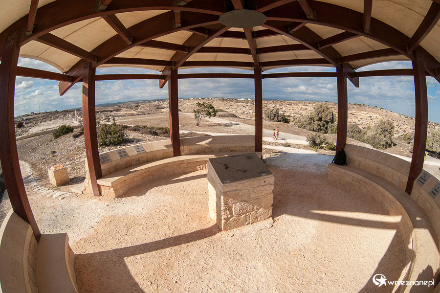 Cypr latem. Stanowisko archeologiczne Kourion. - foto: wnieznane.pl