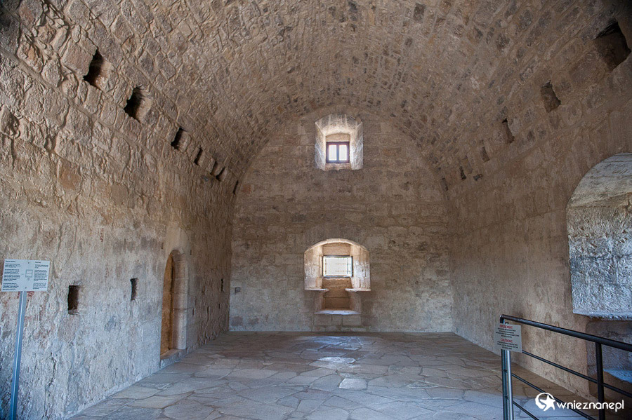 Cypr latem. Wewnątrz twierdzy Kolossi.  - foto: wnieznane.pl