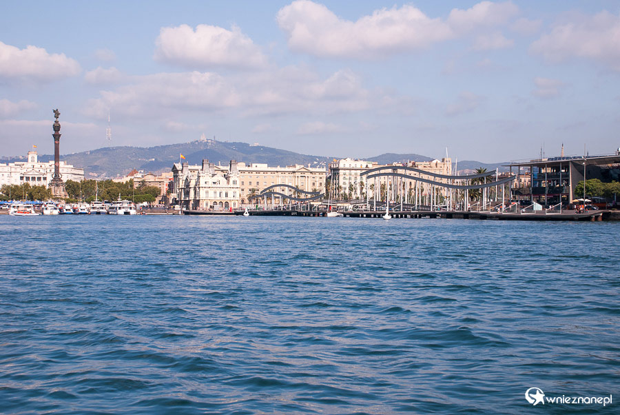 Barcelona. Kręcąc się po okolicach portu. - foto: wnieznane.pl