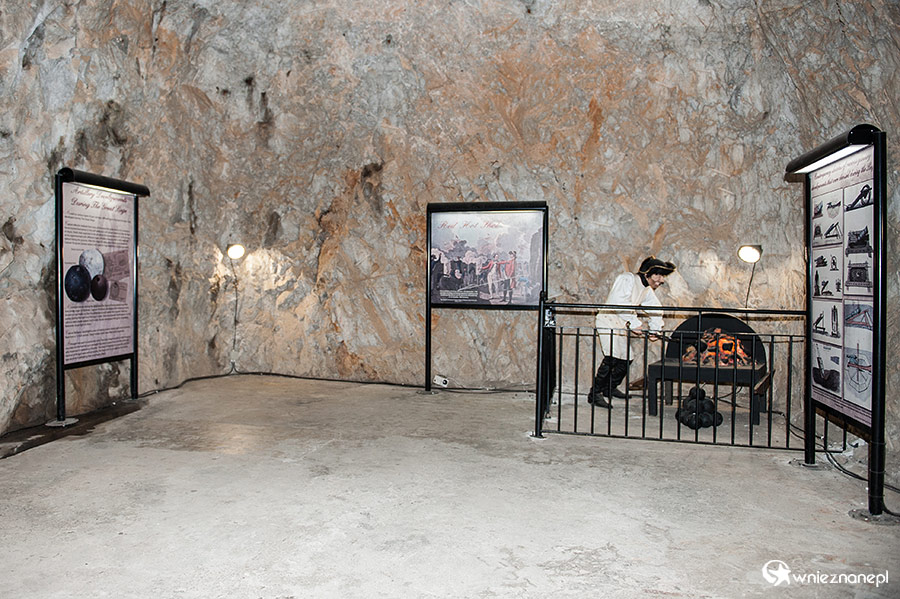 Gibraltar. Ekspozycja w Great Siege Tunnels. - foto: wnieznane.pl Gibraltar. Ekspozycja w Great Siege Tunnels. - foto: wnieznane.pl