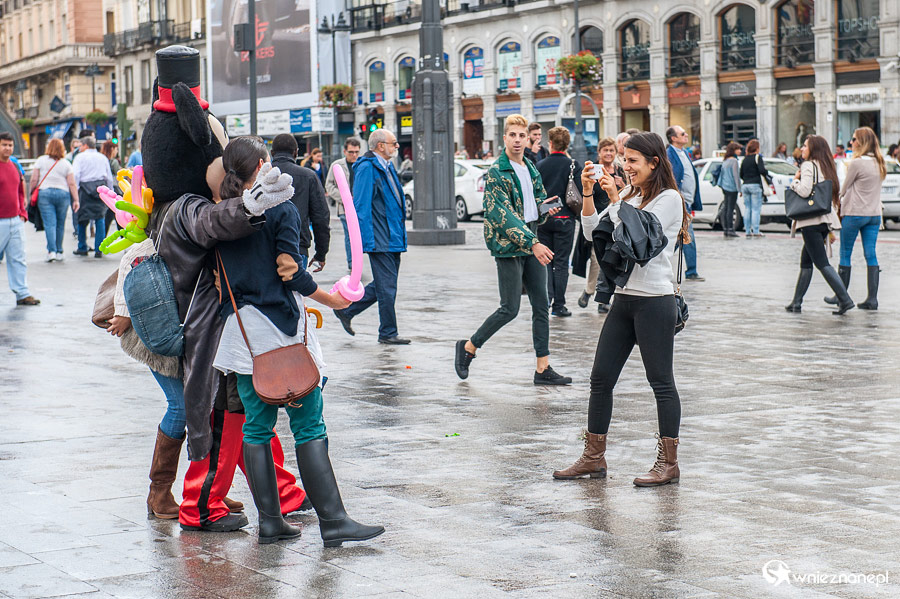 Madryt. Główny plac miasta, Puerta del Sol. - foto: wnieznane.pl
