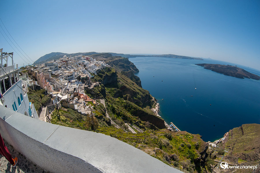 Santorini. Spacer po Firostefani. - foto: wnieznane.pl