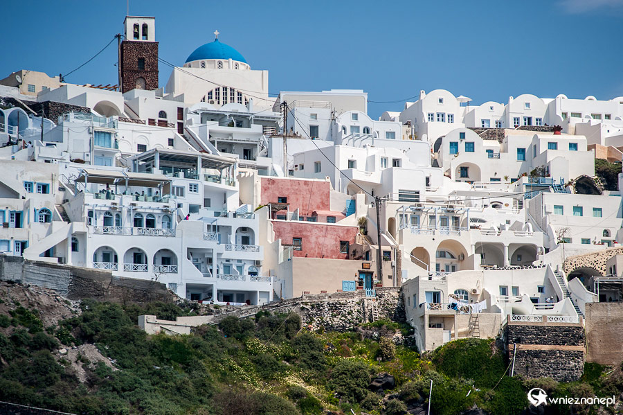 Santorini. Białe budynki w Imerovigli. - foto: wnieznane.pl