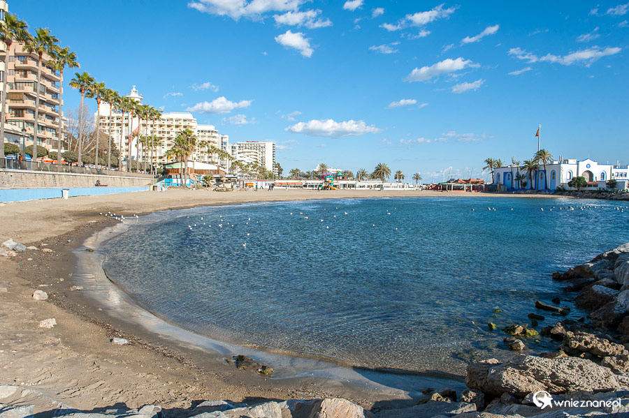 Andaluzja. Plaża w Marbelli. - foto: wnieznane.pl