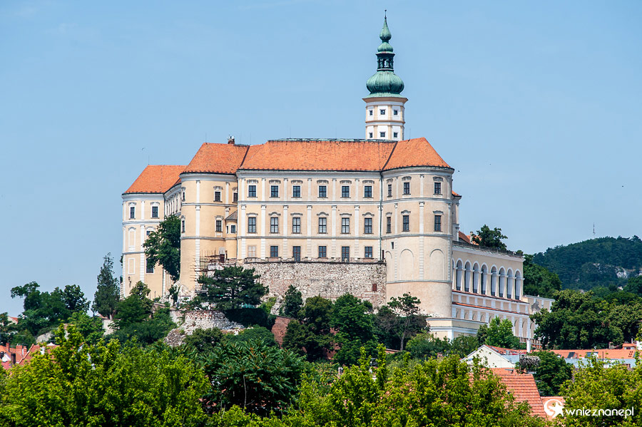 Mikulov. Zawek w czeskim Mikulovie. - foto: wnieznane.pl