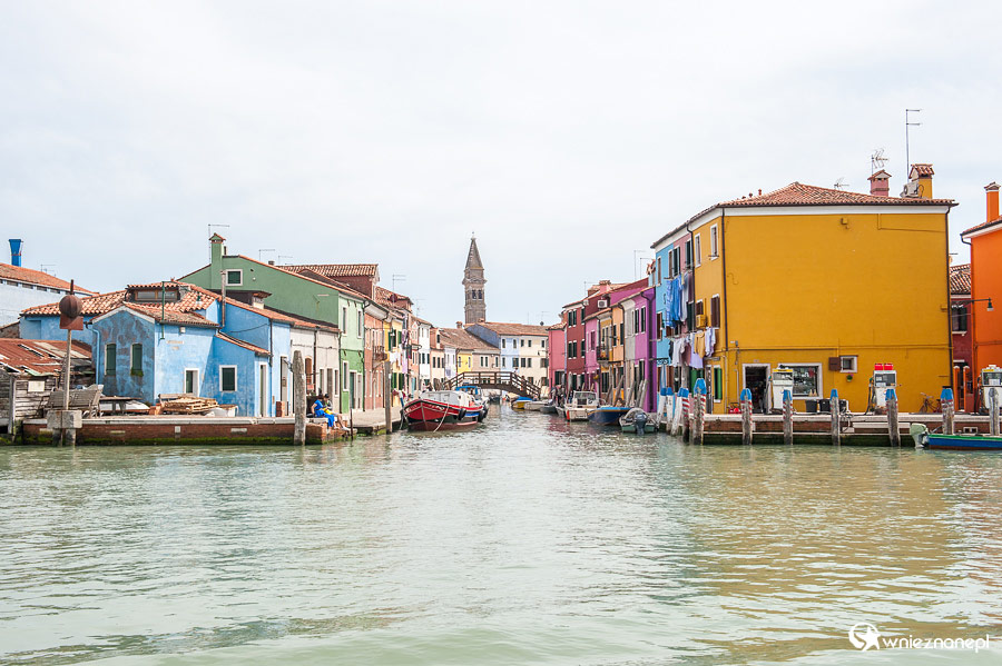 Wenecja, kolorowe domy na wyspie Burano. - foto: wnieznane.pl