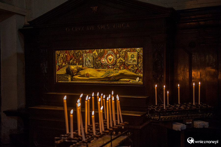 Wenecja. Wspaniałe wnętrze kościoła San Zaccaria. - foto: wnieznane.pl