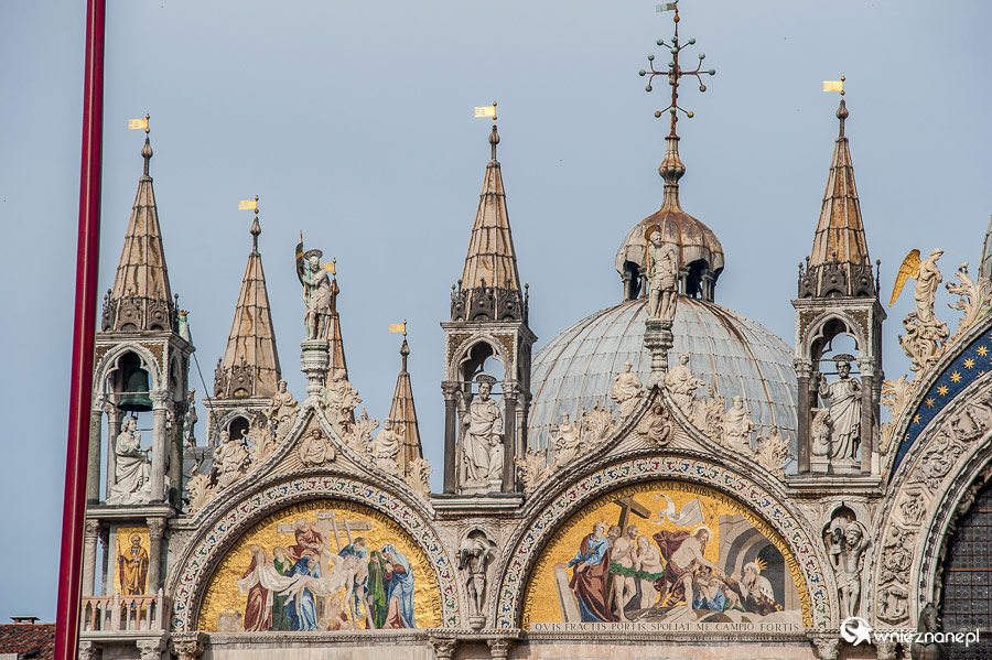 Wenecja. Wspaniała fasada Bazyliki San Marco. - foto: wnieznane.pl