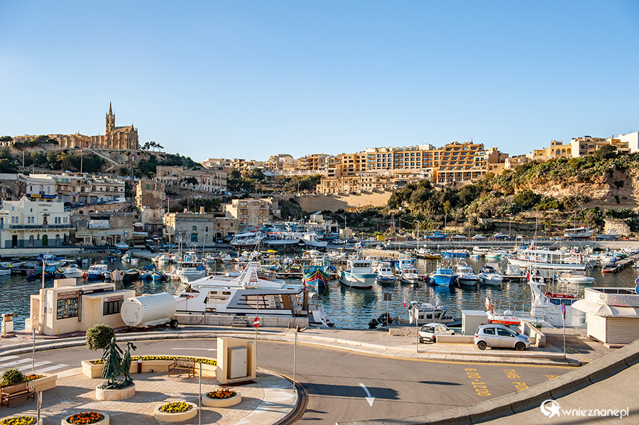 Gozo. MÄ¡arr. Portowe miasto w całej okazałości. - foto: wnieznane.pl