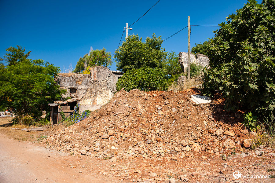 Ruiny opuszczonej miejscowości Kayakoy. - foto: wnieznane.pl