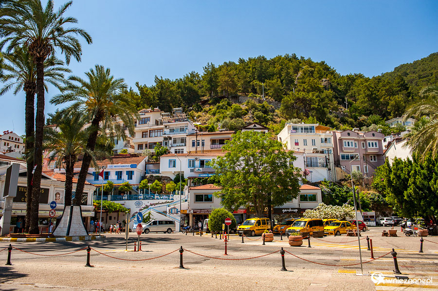 W centrum Fethiye. - foto: wnieznane.pl