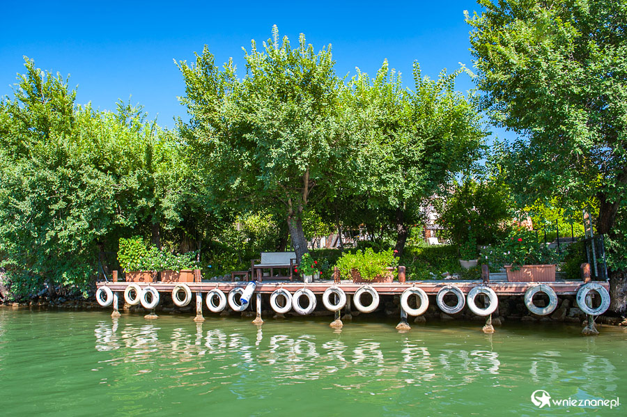 Rejs po rzece Dalyan. - foto: wnieznane.pl