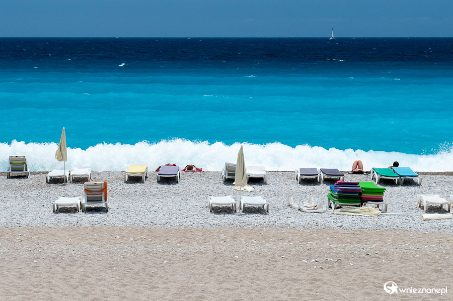 Oludeniz. Żwirkowo-kamienista plaża w Oludeniz. - foto: wnieznane.pl