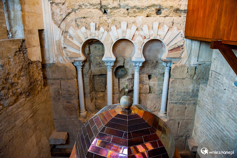 Kordoba. Mezquita, czyli katedra. - foto: wnieznane.pl Kordoba. Mezquita, czyli katedra. - foto: wnieznane.pl