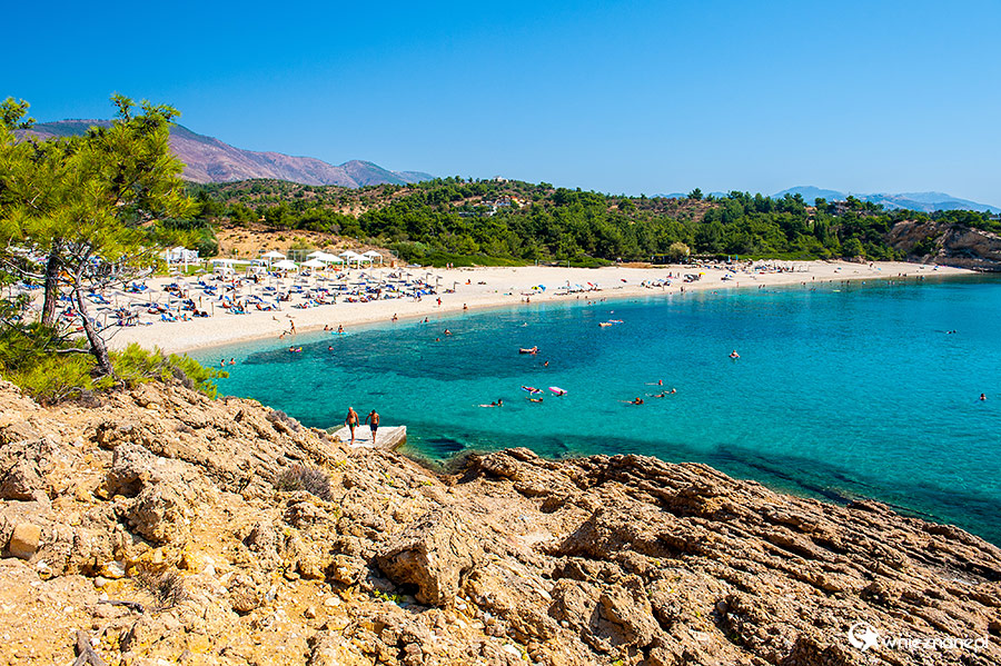 Thassos. Szeroka i długa plaża Trypiti. - foto: wnieznane.pl Thassos. Szeroka i długa plaża Trypiti. - foto: wnieznane.pl